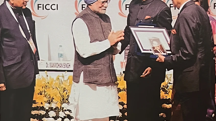 Ajay Rungta with PM Manmohan Singh