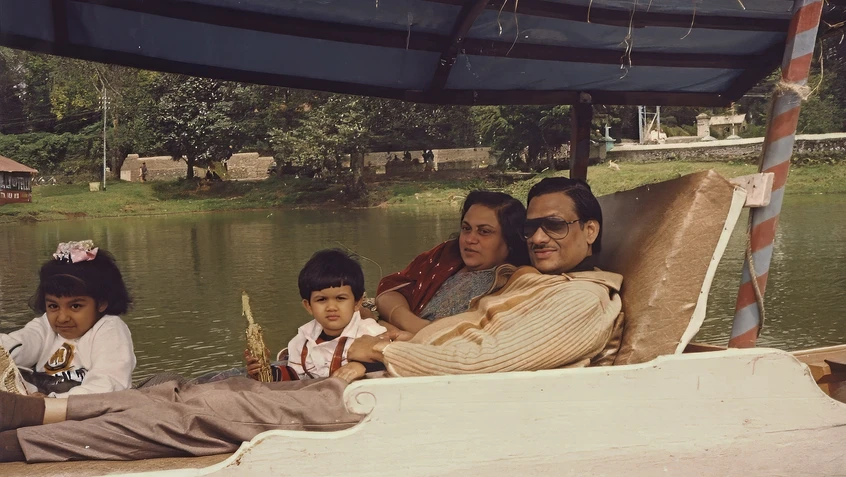 Dadu, Ma, Chinu, and Puru Boating