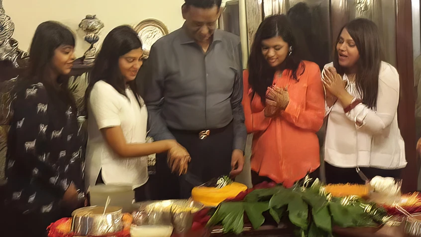 Dadu's Birthday Cake with Kids