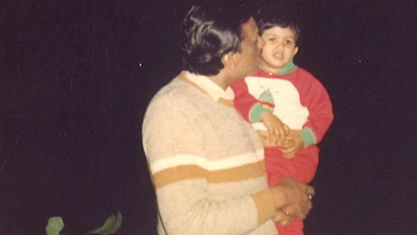Dadu Kisses Popo